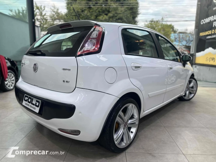 PUNTO 1.6 ESSENCE 16V FLEX 4P AUTOMATIZADO