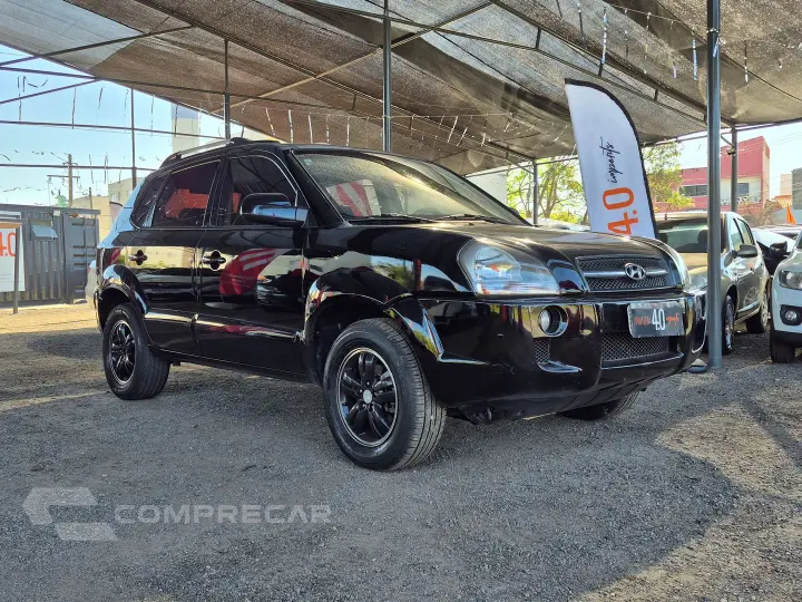 Tucson 2.0 Mpfi Gl 16V 142Cv 2Wd Gasolina 4P Automático