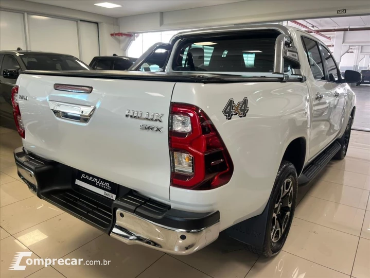 HILUX 2.8 D-4D TURBO DIESEL CD SRX 4X4 AUTOMÁTICO