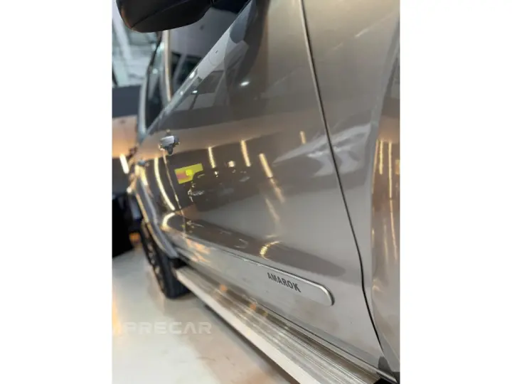 AMAROK 3.0 V6 TDI DIESEL COMFORTLINE CD 4MOTION AUTOMÁTICO