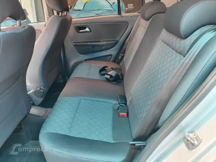 Fox Trendline 1.0 Flex 8V 5p