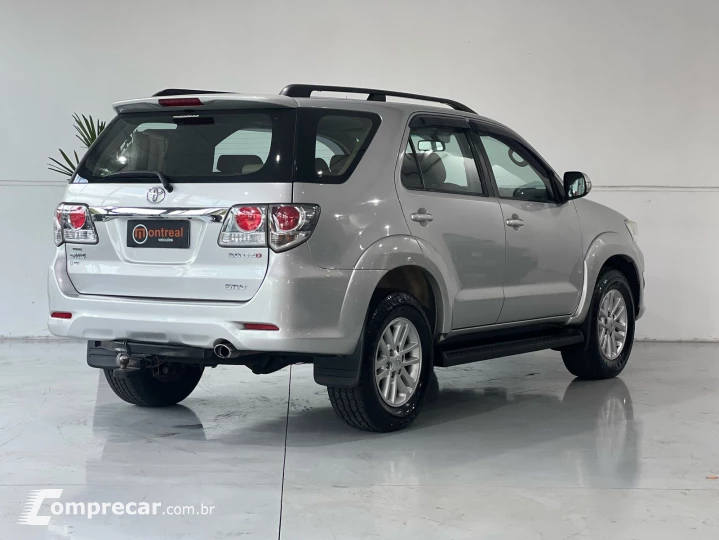 HILUX SW4 3.0 SRV 4X4 7 Lugares 16V Turbo Intercooler