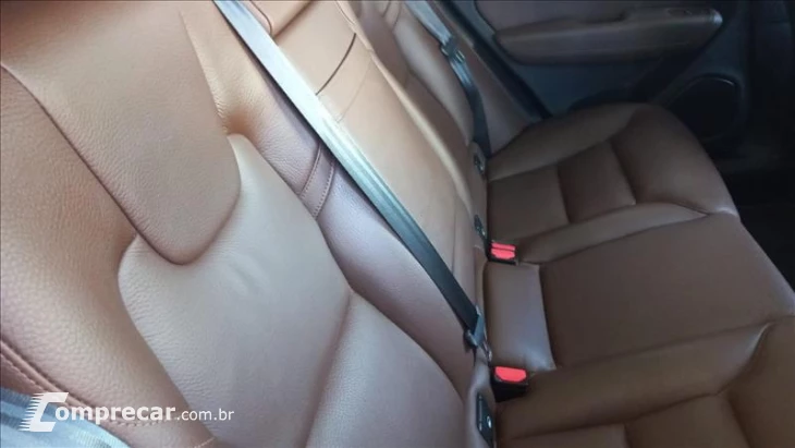 XC60 2.0 T5 Momentum AWD Geartronic