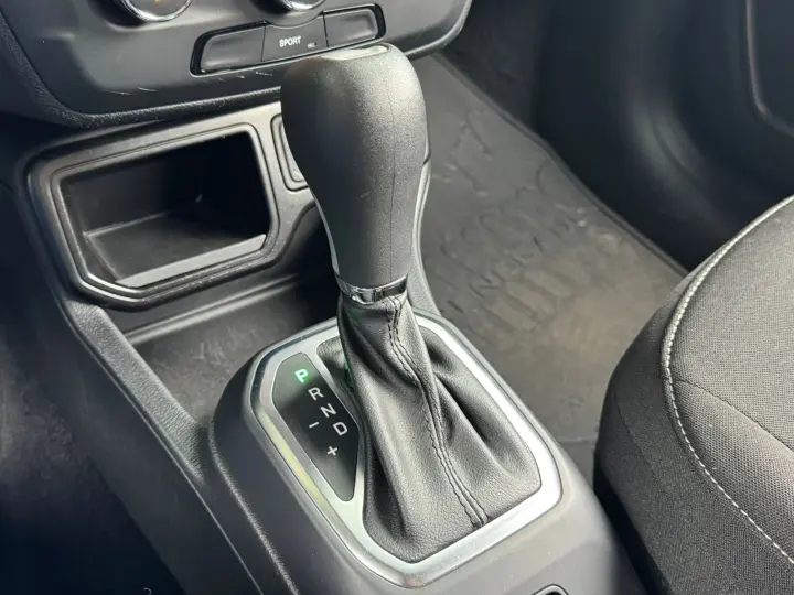 RENEGADE 1.3 T270 Turbo Sport