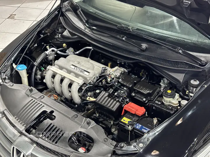 CITY 1.5 LX Sedan 16V