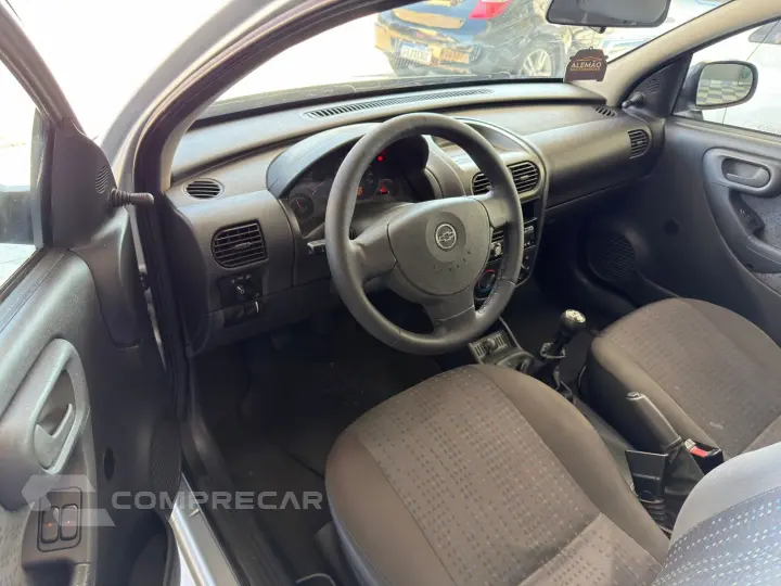 CORSA 1.4 MPFI Maxx Sedan 8V
