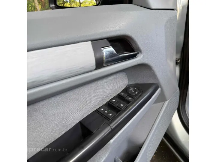 VECTRA 2.0 MPFI ELEGANCE 8V FLEX 4P MANUAL