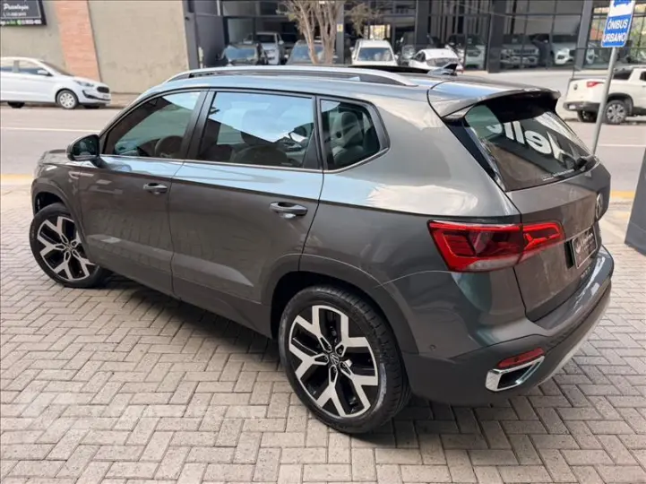 TAOS 1.4 250 TSI Highline