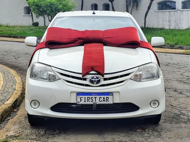 ETIOS 1.3 XS 16V FLEX 4P MANUAL