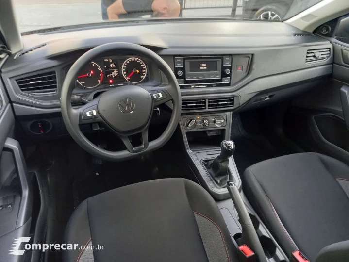 Polo Hatch 1.0 4P MPI TRACK