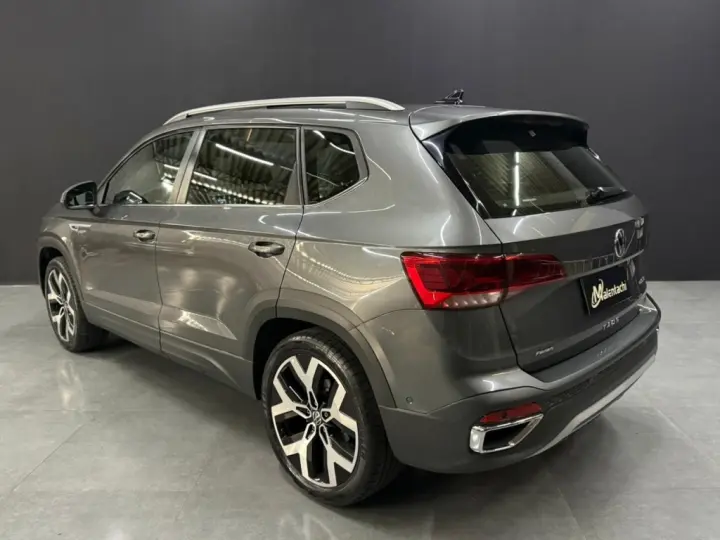 TAOS 1.4 250 TSI TOTAL FLEX HIGHLINE AUTOMÁTICO