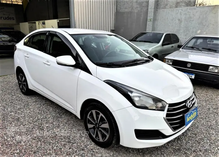 HB 20 Sedan 1.6 16V 4P FLEX COMFORT AUTOMÁTICO