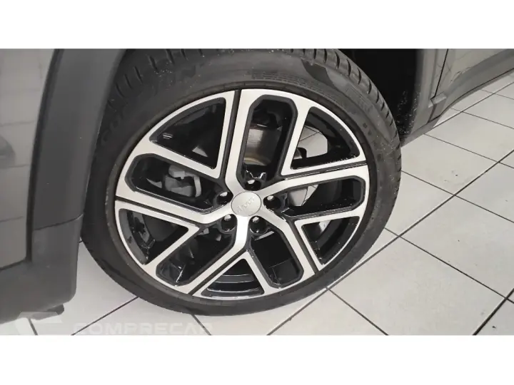 COMPASS 1.3 T270 TURBO FLEX LIMITED AT6