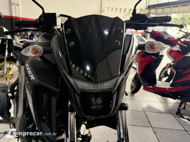 FZ25 ABS