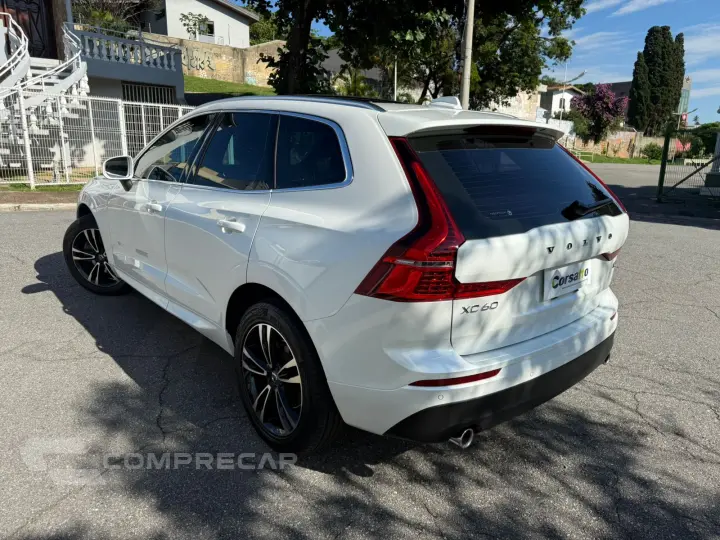 XC60 2.0 D5 Momentum AWD Geartronic