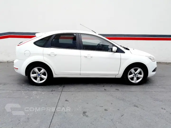 Focus 2.0 16V/ 2.0 16V Flex 5p