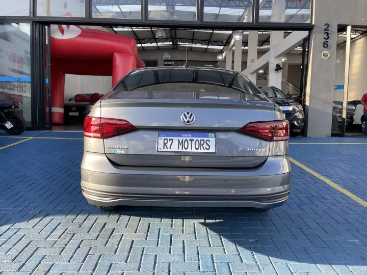 VIRTUS 1.0 200 TSI COMFORTLINE AUTOMÁTICO