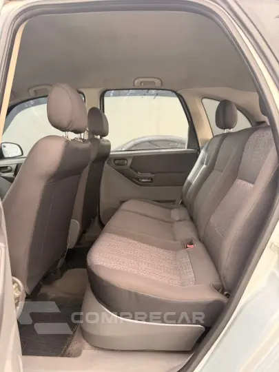 MERIVA 1.8 MPFI JOY 8V