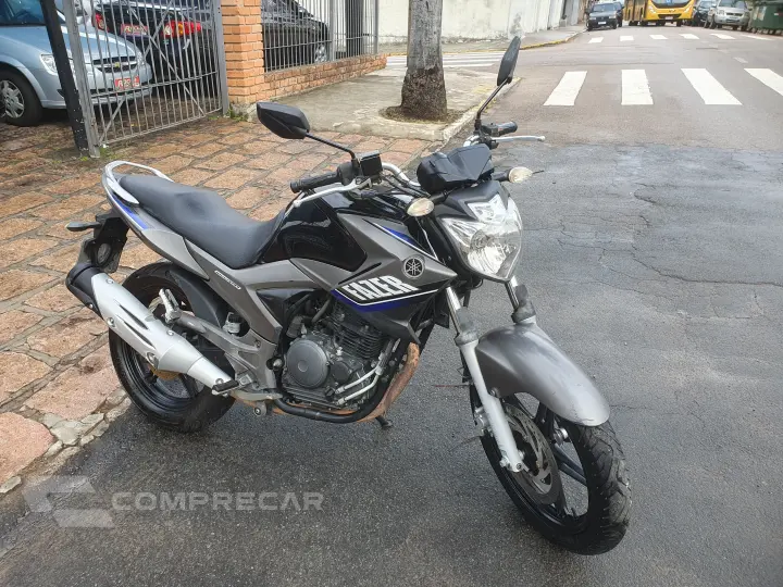 Fazer 250