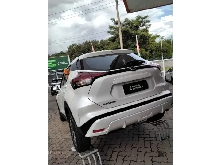 KICKS 1.6 16V FLEXSTART SENSE XTRONIC