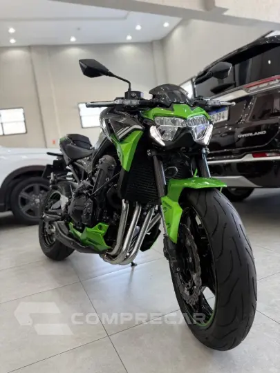 Z900