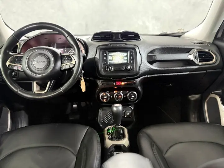 RENEGADE 1.8 16V Longitude