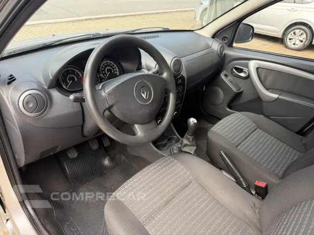 SANDERO - 1.6 EXPRESSION 8V 4P MANUAL