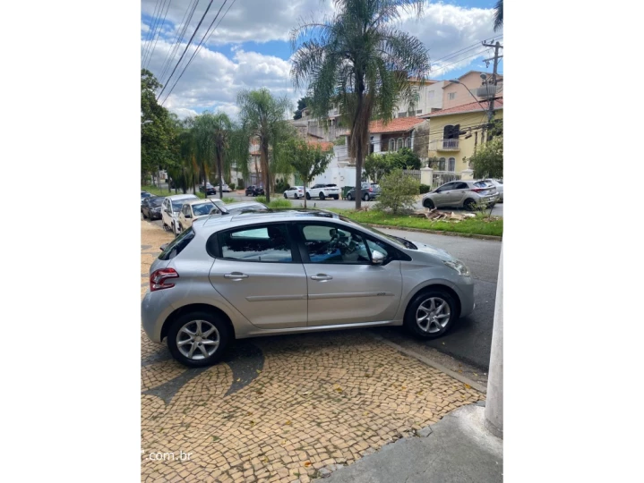 208 1.5 ALLURE 8V FLEX 4P MANUAL