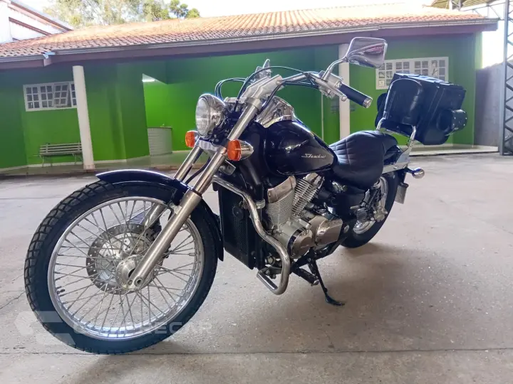 Honda shadow 750