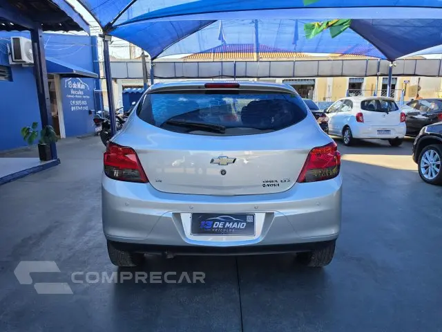 ONIX - 1.4 MPFI LTZ 8V 4P MANUAL