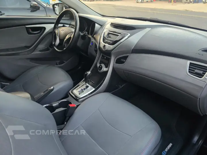 Elantra GLS 1.8 16V Aut.