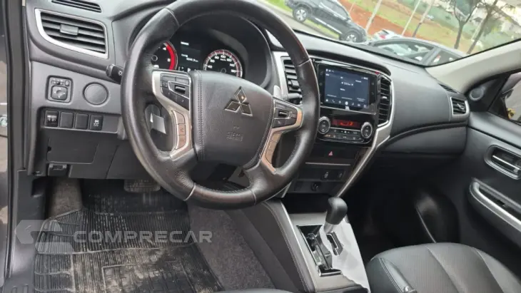 L200 TRITON 2.4 16V Turbo Sport HPE TOP CD 4X4
