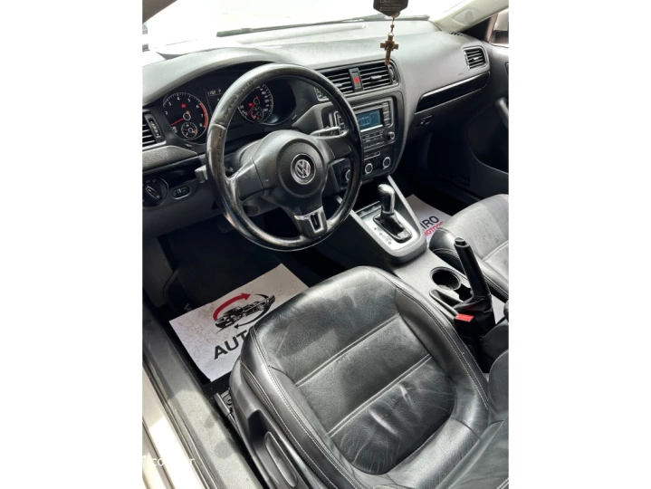 JETTA 2.0 COMFORTLINE FLEX 4P TIPTRONIC