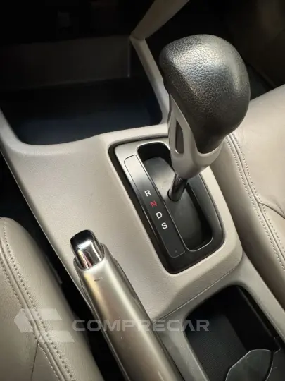 Civic 2.0 16V 4P FLEX LXR AUTOMÁTICO