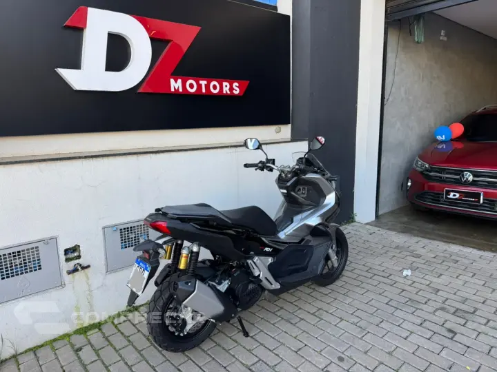 ADV 150 ABS