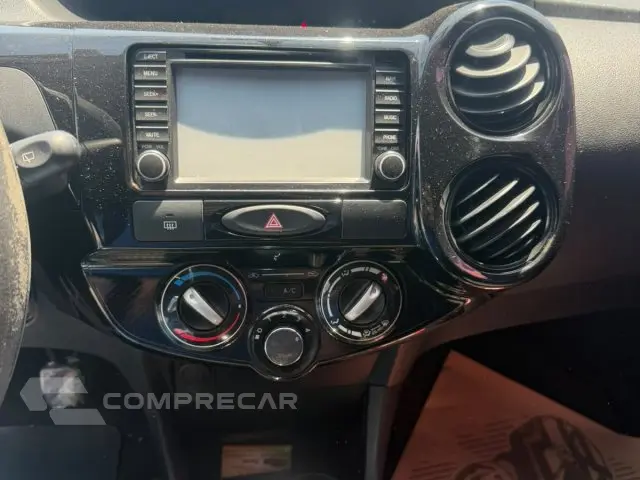 ETIOS HATCH - 1.3 X 16V 4P MANUAL