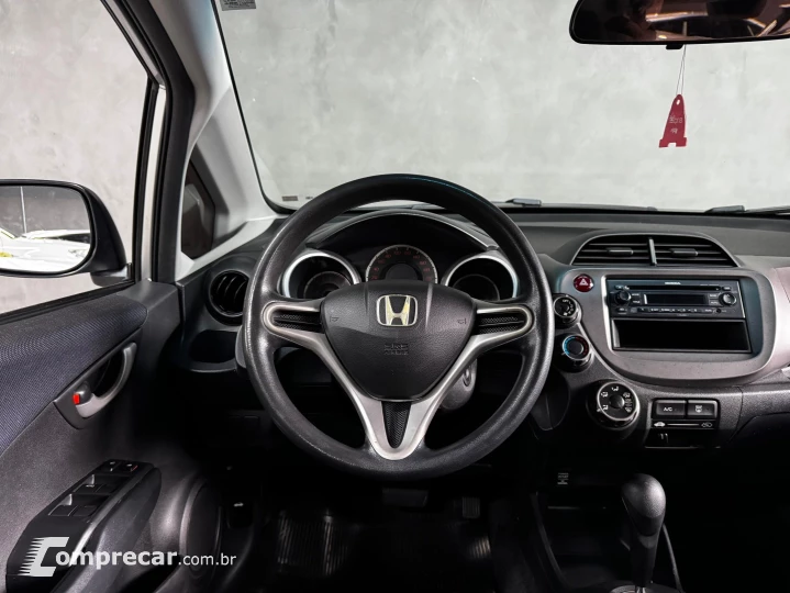 FIT 1.4 LX 16V FLEX 4P AUTOMÁTICO
