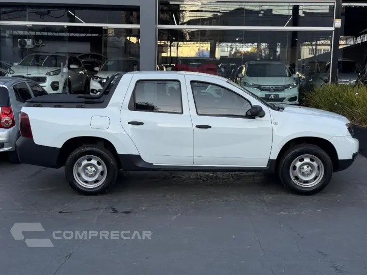 DUSTER OROCH Expression 1.6 Flex 16V Mec