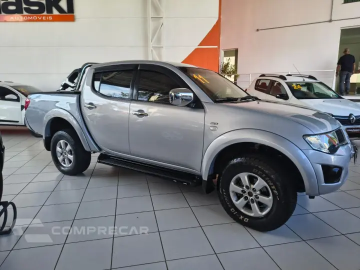 L 200 Triton 3.5 V6 24V 4X4 CABINE DUPLA