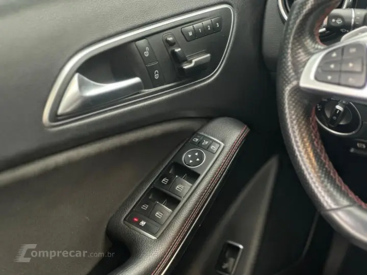 GLA 250 2.0 16V TURBO GASOLINA SPORT 4P AUTOMÁTICO