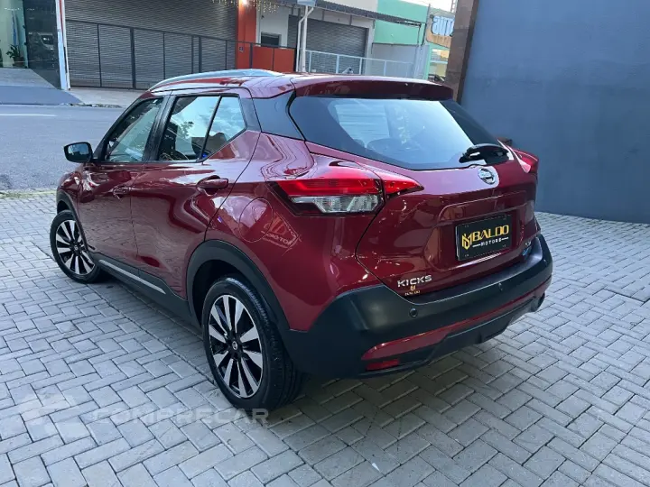 KICKS SV 1.6 16V FlexStar 5p Aut.