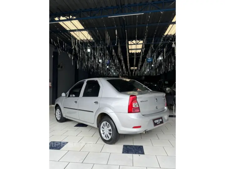 LOGAN 1.0 AUTHENTIQUE 16V FLEX 4P MANUAL