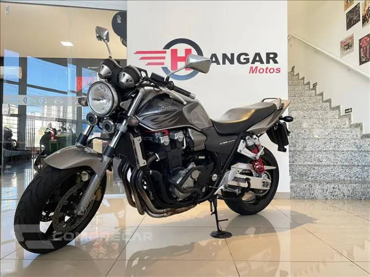 CB 1300 F SUPER FOUR