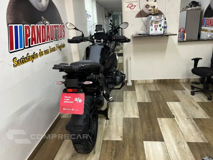 R 1300 GS TRIPLE BLACK