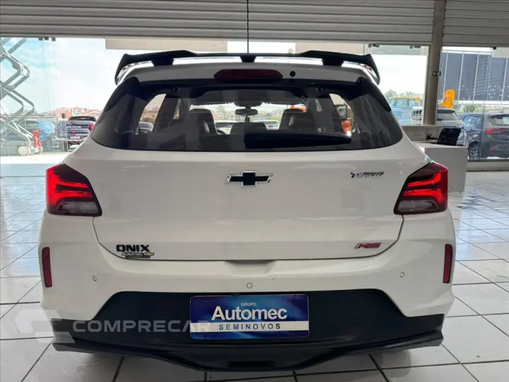 ONIX 1.0 TURBO FLEX RS AUTOMÁTICO