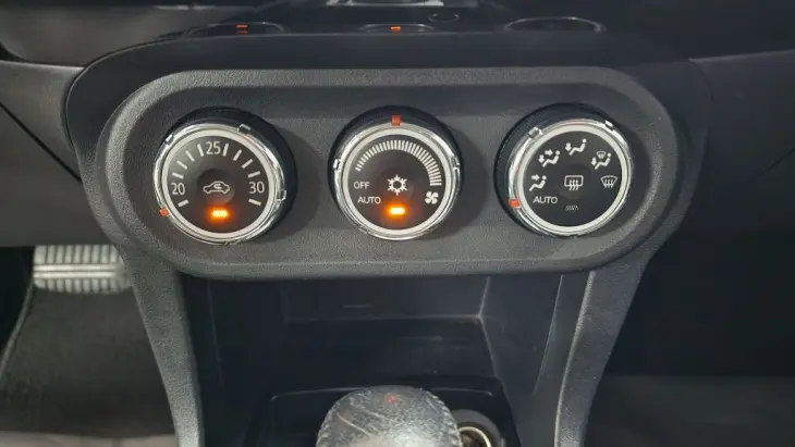 Lancer HL 2.0 16V 160cv Aut.