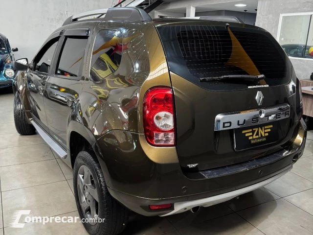 DUSTER - 2.0 DYNAMIQUE 4X2 16V 4P AUTOMÁTICO
