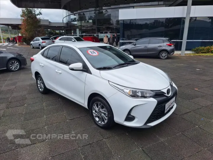 YARIS 1.5 16V FLEX SEDAN XS MULTIDRIVE