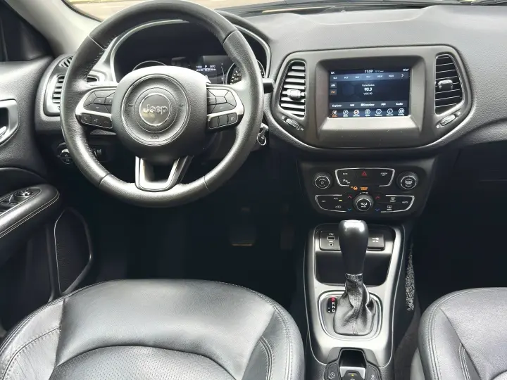 COMPASS 2.0 16V FLEX SPORT AUTOMÁTICO