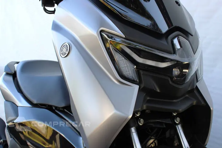 YAMAHA NMAX CONNECTED 160 ABS